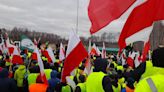 Polish farmers tried to block railway at border on Sunday – photo