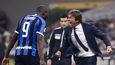 Antonio Conte targets Chelsea striker Romelu Lukaku as first Napoli signing