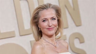‘X-Files’ Star Gillian Anderson Recalls (Butt) Cheeky Encounter With Fan