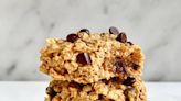 This Pantry Staple Makes These 3-Ingredient Oatmeal Cookies Unbelievably Good