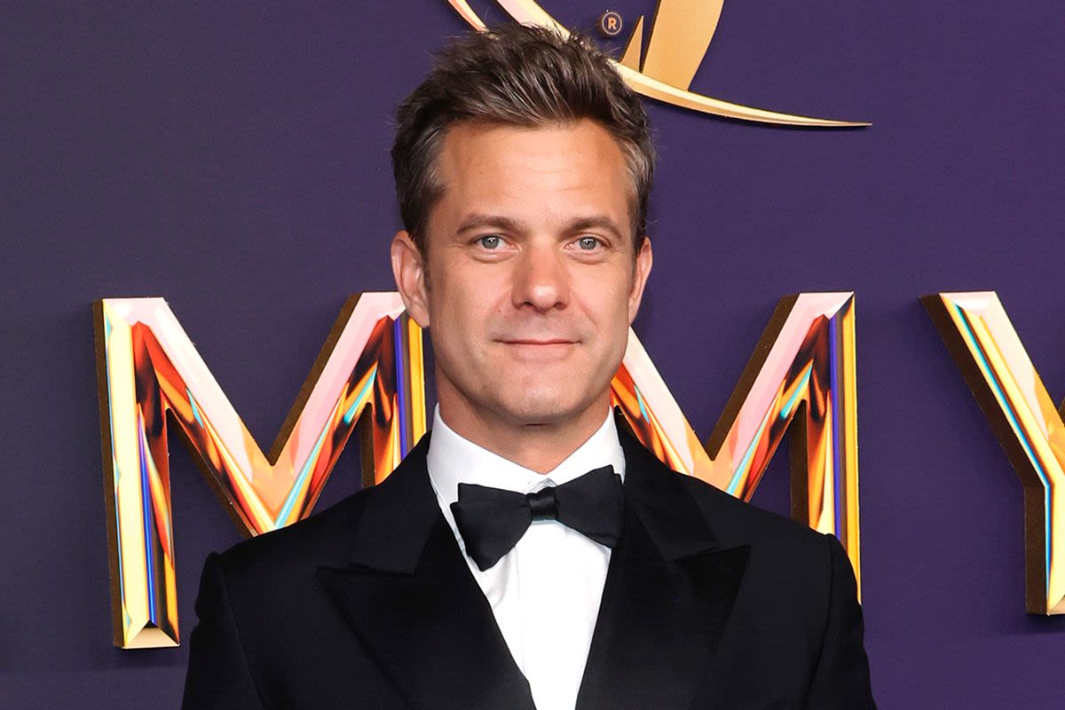 Joshua Jackson Reacts to Dawson’s Creek Theme Song Playing as He Appears at Emmys 2024