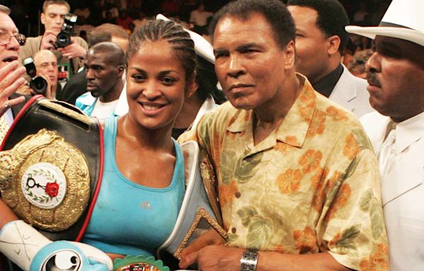 Muhammad Ali's 9 Children: All About the Boxing Legend's Sons and Daughters