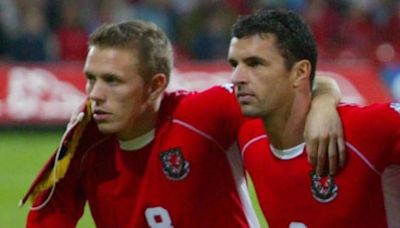 Emotional Bellamy pays tribute to Wales great Gary Speed