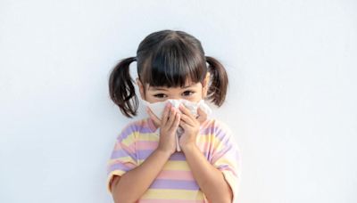 Dengue symptoms in children: Home remedies for mild dengue in kids, prevention tips