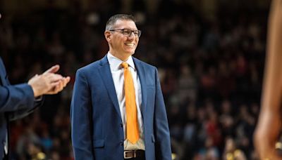 Oregon State loses veteran women’s basketball assistant Jonas Chatterton to Oklahoma