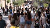 Barcelona tourist's extreme measures to stay safe in city divides travellers