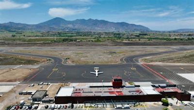 Realizan vuelos de prueba de la ruta Tepic-Los Ángeles