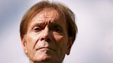 Cliff Richard announces first Christmas album in 19 years