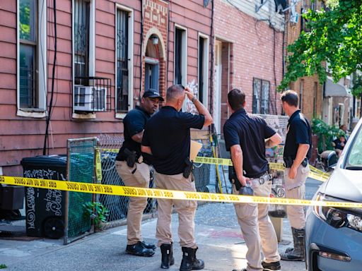 Nine hurt after resident sets fire to Brooklyn apartment building