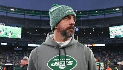 Jets' Aaron Rodgers discusses going to Egypt during 'arbitrarily' decided minicamp dates