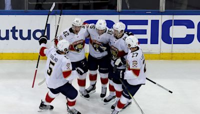 Dynamic Panthers Use 3rd Period Edge, Send Rangers To The Brink