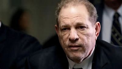 Corte de NY anula condena por violación y abuso sexual de Harvey Weinstein