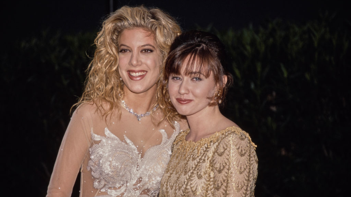 Tori Spelling Shares How Her Late Friend Shannen Doherty Encouraged Her To Join "DWTS"