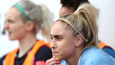 Ex-England star Ellen White slams Steph Houghton snub after Man City 'lost the league'