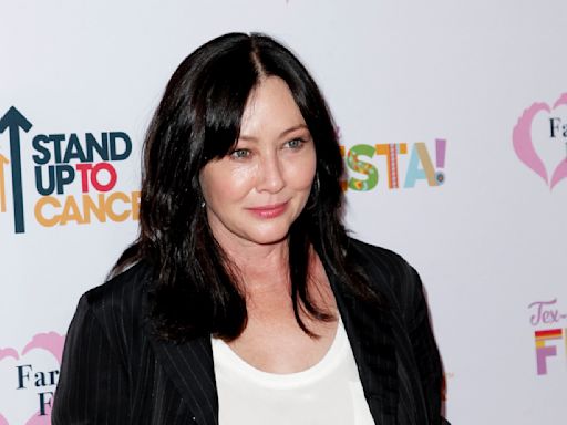 Shannen Doherty "incapable de travailler" à cause de son cancer : elle évoque ses difficultés financières