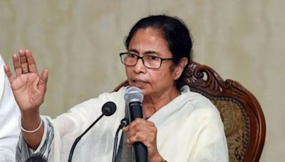 Mamata Banerjee seeks stay on order restraining her from making any ‘defamatory’ comment against Governor