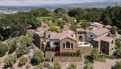 Papa Murphy’s Pizza Founder’s California Wine Country Villa Lists for $12.5 Million