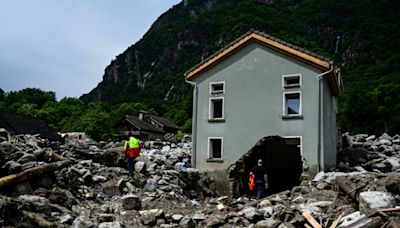 Intempéries en Suisse: un corps retrouvé, deux personnes portées disparues (police)