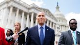 The big winner of the GOP speaker mess might be Hakeem Jeffries