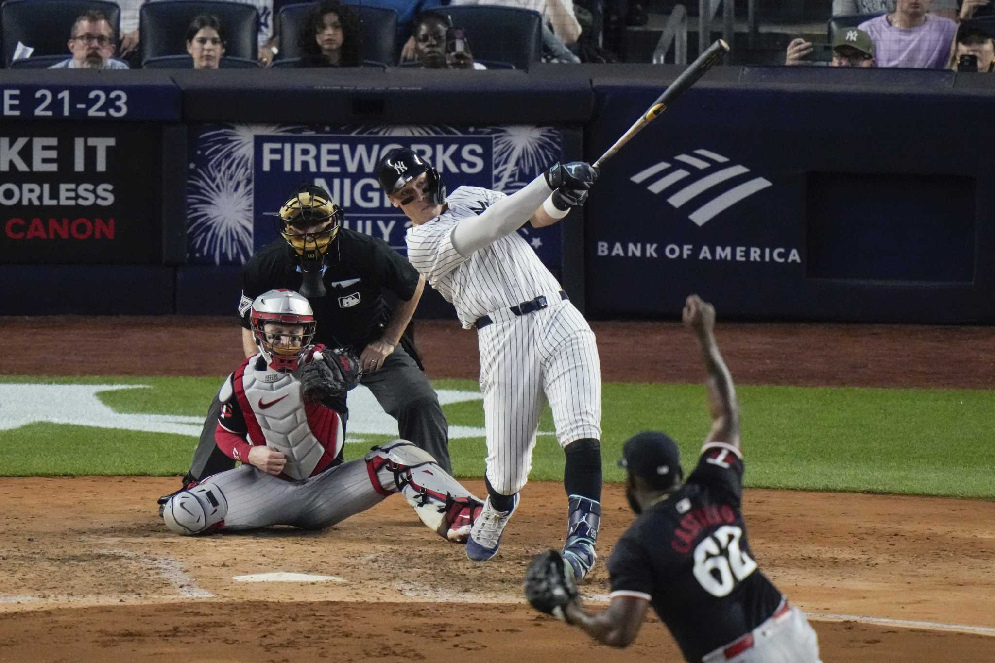 Aaron Judge's 5 RBIs lead Yankees over Twins 9-5 for 7th straight win and 18th in 22 games