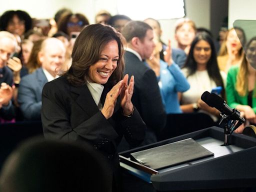 Harris walks out to Beyoncé’s 'Freedom' in her 1st appearance as a presidential candidate