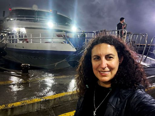 I took a 20-minute ferry ride from Europe to Asia for $1. I was shocked I didn't see more tourists on board.