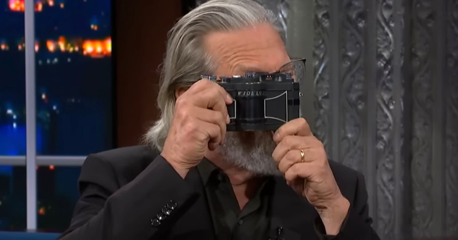 Why Oscar-Winning Actor Jeff Bridges Loves His 'Fickle' Panoramic Camera