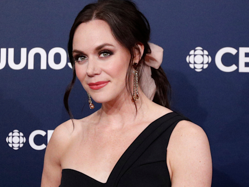 Tessa Virtue shows off growing baby bump in new video: 'This baby is already loved so much'