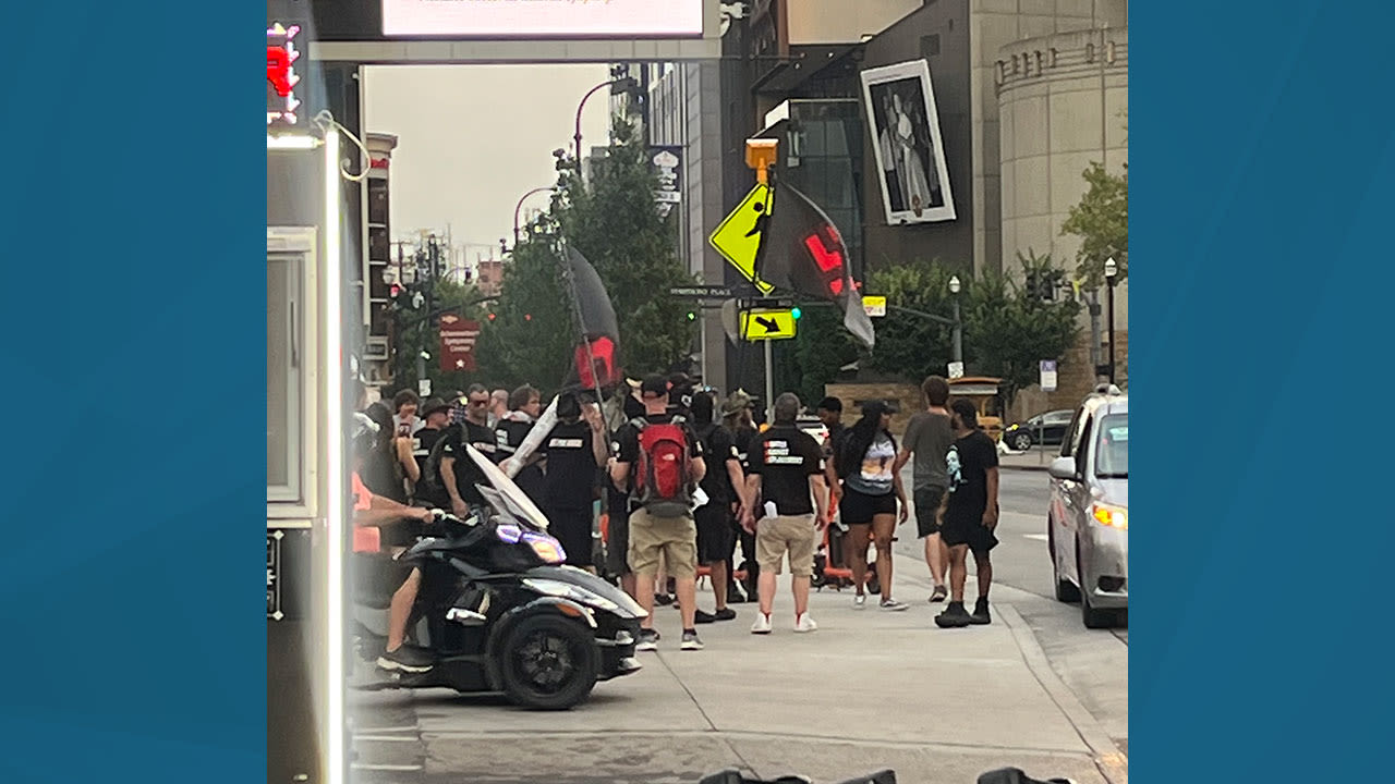 Downtown Nashville businesses reportedly threatened after neo-Nazi protests