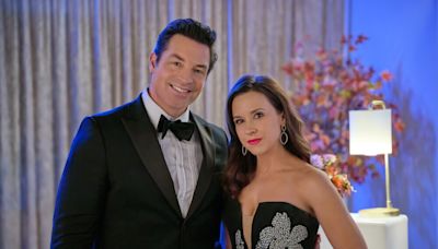 Brennan Elliott Reflects on Hallmark Milestone With Lacey Chabert & New Movie 'His & Hers'