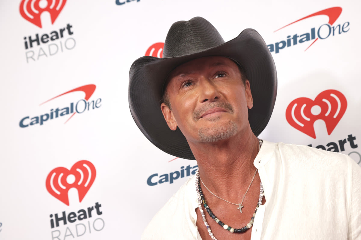 Tim McGraw Shares Devastating Loss of Family ‘Legend’