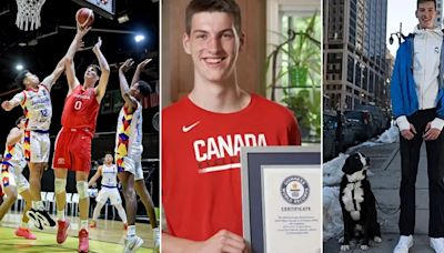 La historia viral de la promesa del básquet que tiene el récord Guinness del adolescente más alto del mundo y sueña con hacer historia en la NBA