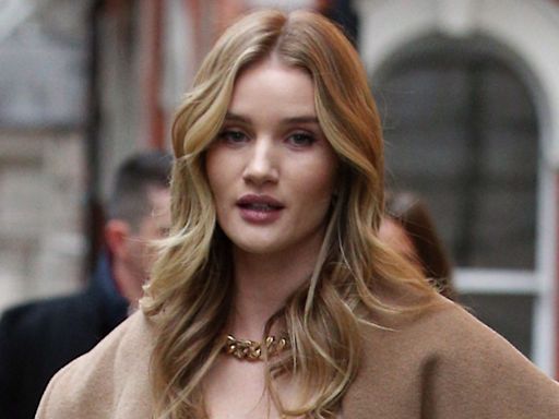 Rosie Huntington-Whiteley’s Super-Rare Photo Shows How Daughter Isabella Is Already Her Mini-Me