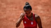 Swiatek remains on course for another title at Roland Garros by reaching the Olympic quarterfinals