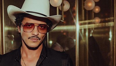 "Vai ser a festa de Bruno Mars", diz artista antes de show em Brasília