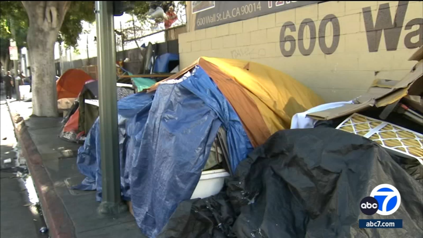 Karen Bass among group of mayors calling for solution to veteran homelessness across the US