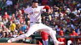 Riding strong pitching staff, Red Sox eye sweep of Giants