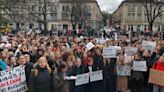 At protest in Lviv, students demand firing of university professor over her ‘disrespect’ for Russian-speaking soldiers