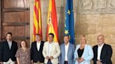 El presidente de la Generalitat recibe a la Junta Central de fiestas de Villena