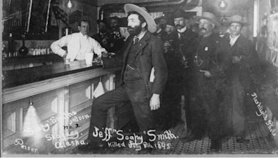 6 Famous Outlaws of the Wild West