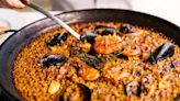 Una uruguaya va a un restaurante en Valencia y se sorprende con la paella que le sirven: “Tenía una carne un poco rara, con un olor peculiar”