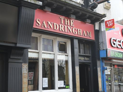 I run Britain’s narrowest pub where cheapest pint will only set you back £3.10