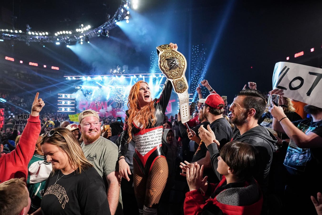 WWE And Becky Lynch Reportedly Coming Down To The Wire In Contract Talks