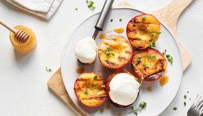 Grilled Peaches Are Full of Smoky-Sweet Essence: 2 Ways to Enjoy This Fruity Gem