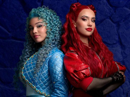 'Descendants: The Rise of Red' star Kylie Cantrall says 'it was love at first sight' with costar Malia Baker