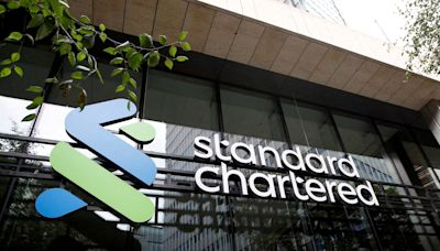 StanChart profit beats forecasts on fee income boost