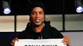 Ordenan que la Policía lleve a Ronaldinho a declarar sobre presuntas estafas con bitcoin