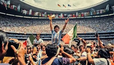 Diego Maradona borda la segunda estrella para Argentina