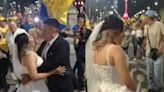 Pareja se olvida de su boda y asiste al festejo del América en El Ángel de la Independencia