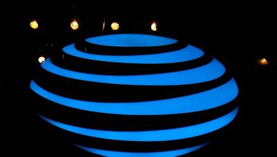 AT&T February wireless outage blocked more than 92 million calls, agency says